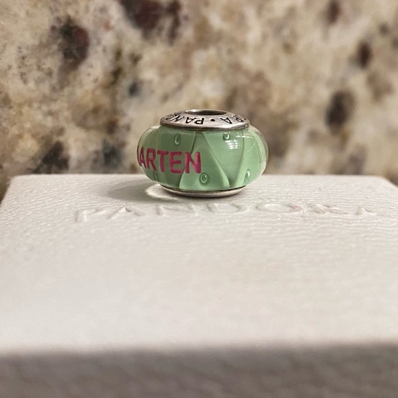 Pandora St. Maarten Exclusive Murano Charm - Picture 4 of 9